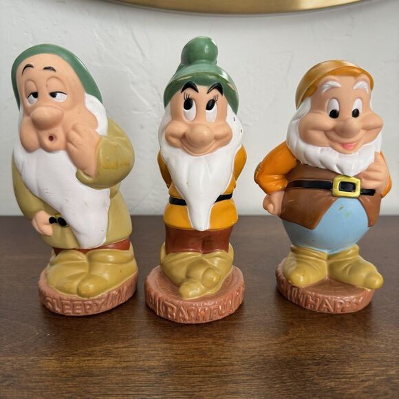 Disney’s Seven Dwarfs 6" Vinyl Plastic Figures Set of 3 Snow White Vintage - Picture 6 of 6